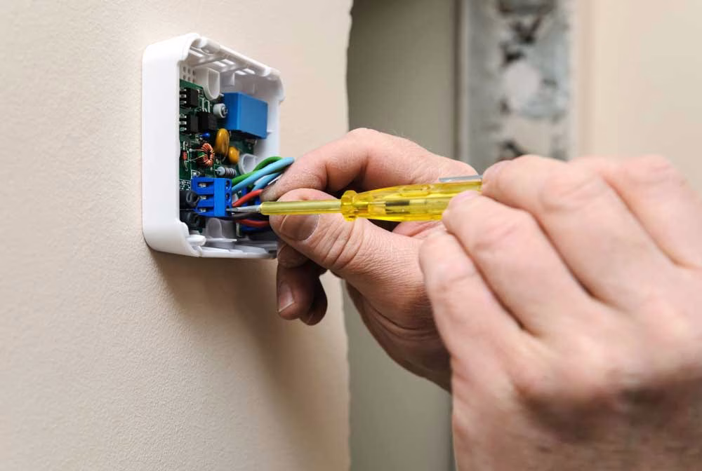 Thermostat Repair & Installation in Corona, CA
